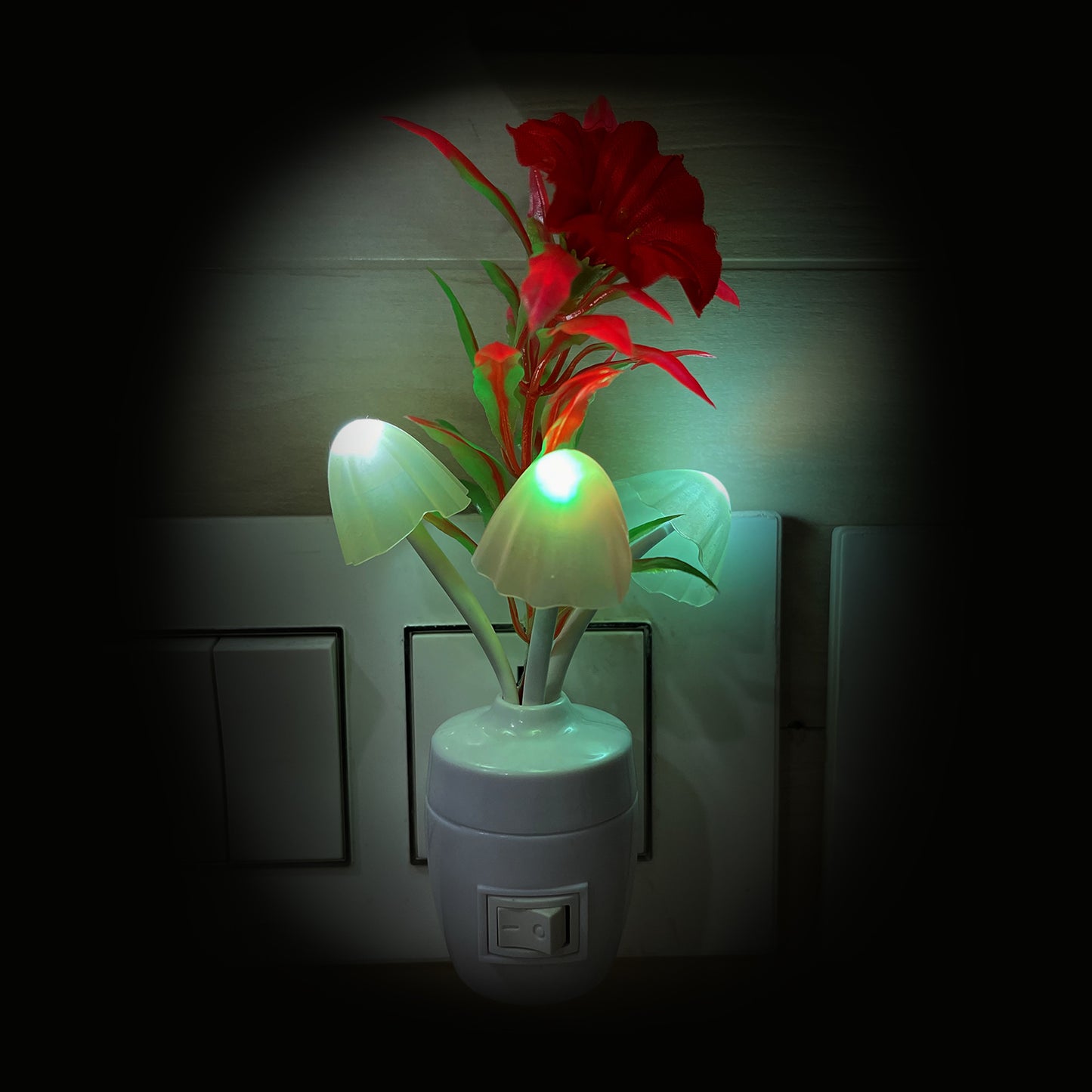 Pick Ur Needs® Color Changing LED Night Light Mushroom Lamp with Manual Switch On/Off Socket