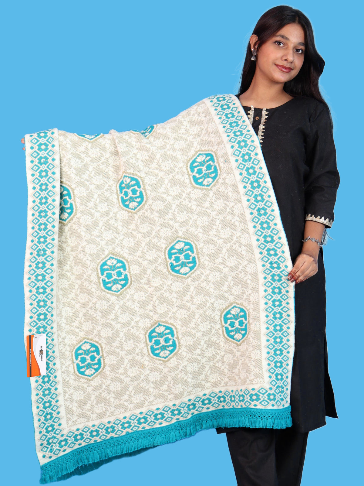 Pick Ur Needs Printed Women’s Woolen Shawl with Elegant Floral Pattern & Fur Border