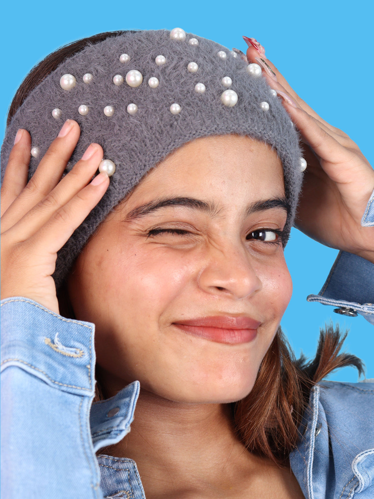 Pick Ur Needs Stylish & Cozy Pearl Embellished Winter Headband