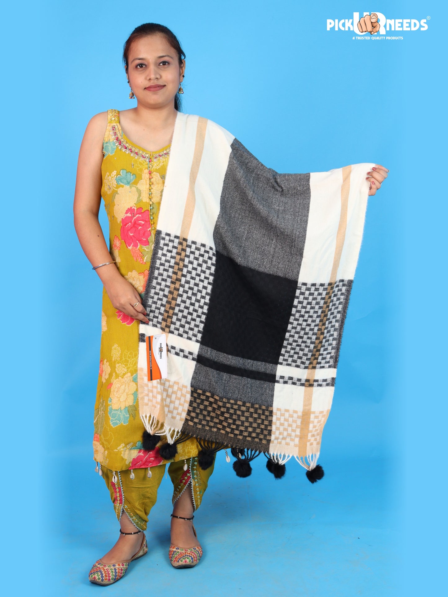 Pick Ur Needs Women Designer Winter Shawl with Geometric Checkered Pattern Shoulder Wrap with Tassels Stylish Stole for Girls Party, Casual & Ethnic Wear